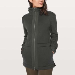 Lululemon Light as Warmth jacket black size 8